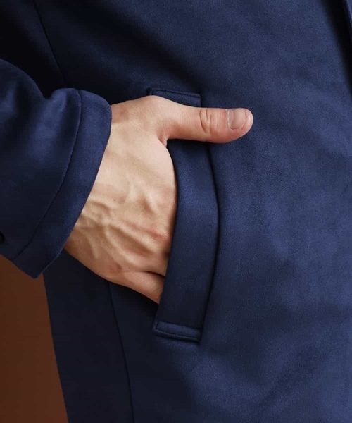 MK MICHEL KLEIN HOMME （エムケーミッシェルクランオム）の「『WEB限定/快適ストレッチ』ポンチスエードチェスターコート（チェスターコート・メンズ・ネイビー/サンドベージュ・46/48/51）」の11枚目の写真