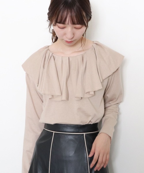 archives(アルシーヴ)の「フリルカラーロンT(Tシャツ/カットソー・レディース・ブラック/ベージュ/オフホワイト・MEDIUM)」の13枚目の写真