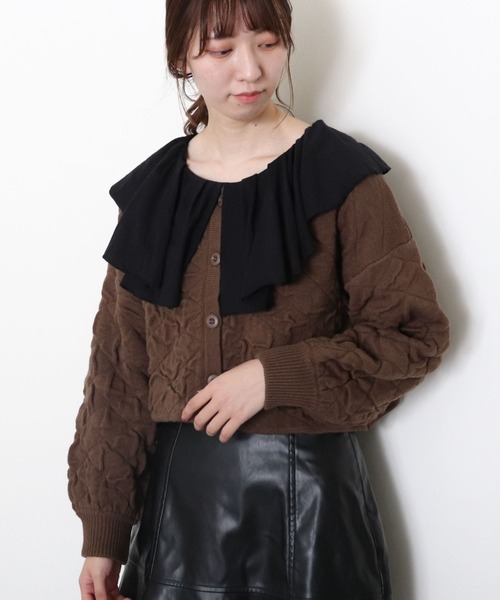 archives(アルシーヴ)の「フリルカラーロンT(Tシャツ/カットソー・レディース・ブラック/ベージュ/オフホワイト・MEDIUM)」の8枚目の写真