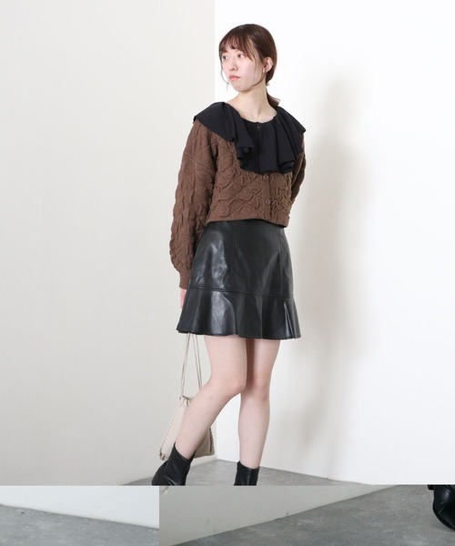 archives(アルシーヴ)の「フリルカラーロンT(Tシャツ/カットソー・レディース・ブラック/ベージュ/オフホワイト・MEDIUM)」の12枚目の写真