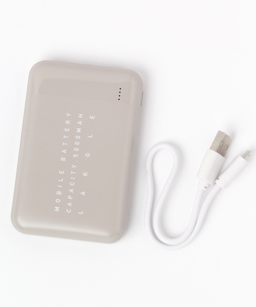 LAKOLE(ラコレ)の「5000mAhモバイルバッテリー / 237672(スマホグッズ・レディース・ホワイト/ブラック/グレー/チャコール/桜/グリーン・FREE)」の3枚目の写真