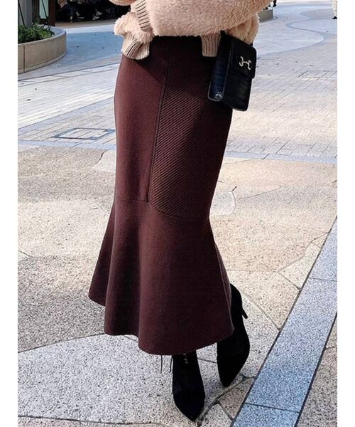 RESEXXY（リゼクシー）の「マーメイドニットスカート（スカート・レディース・ブラック/ピンク/ブラウン/ベージュ・FREE）」の2枚目の写真