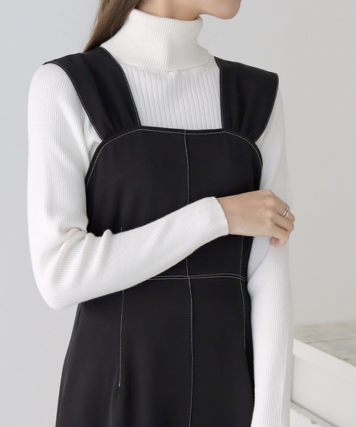 HER CLOSET（ハークローゼット）の「【cheriella】リブ切替タートルネックニット（ニット/セーター・レディース・ブラック/ブラウン/オフホワイト/ブルー/グリーン・M）」の20枚目の写真
