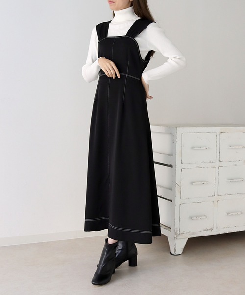 HER CLOSET（ハークローゼット）の「【cheriella】リブ切替タートルネックニット（ニット/セーター・レディース・ブラック/ブラウン/オフホワイト/ブルー/グリーン・M）」の22枚目の写真