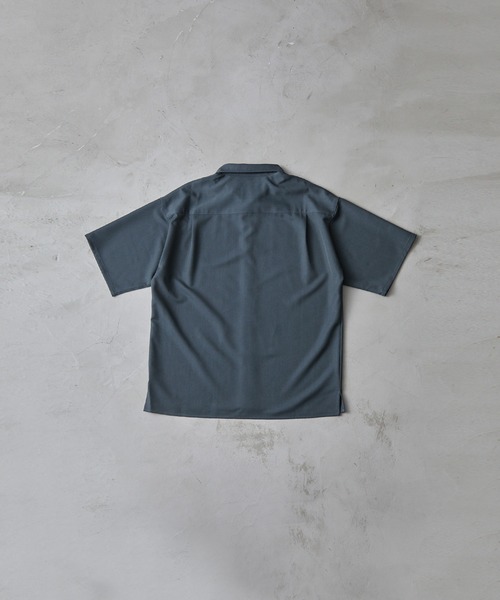 CLEL クレイル　TRルーズ半袖レギュラーカラーシャツ　ホワイト　Lサイズ CLEL クレイルTRルーズ半袖レギュラーカラーシャツ⁄美品⁄ユニ