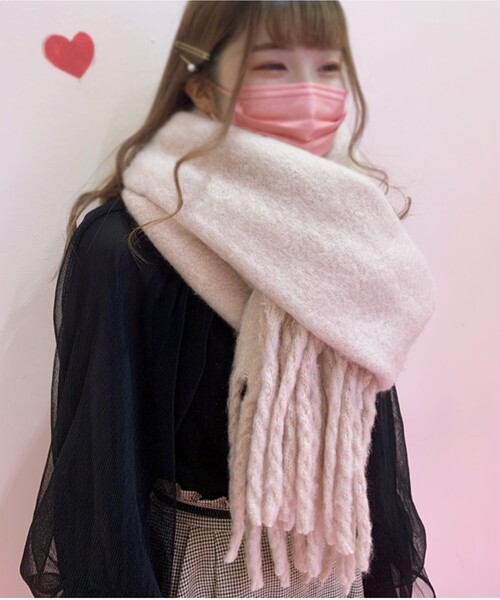 Ober Tashe(オーバータッシェ)の「厚手起毛無地ストール(ストール/ショール・レディース・アイボリー系3/ブラック系3/ライトグリーン系/ベージュ系3/ピンク系8/ブルー系3・FREE)」の14枚目の写真