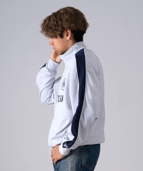 FILA（フィラ）の「FILA フィラ ブランドロゴ ツイルワッペン 刺繍 プリント 裏毛 ハーフジップ 長袖 スウェット トレーナー（スウェット・メンズ・ホワイト/ブラック/ネイビー/ピンク系その他/ブラック系その他/マスタード/ブルー・LL/M/L）」の10枚目の写真