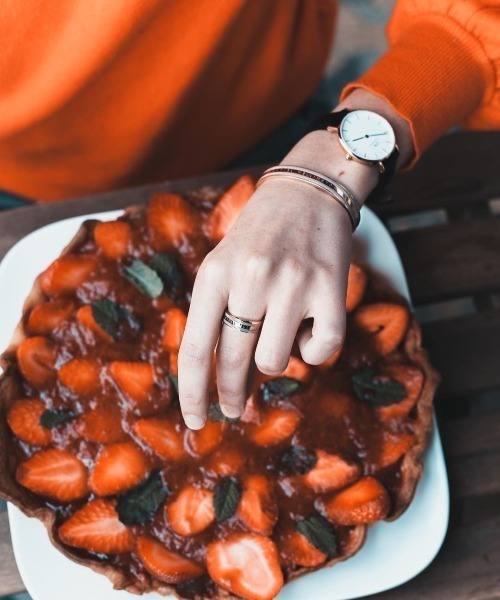 Daniel Wellington Emalie Ring Desert Sand 7号 DW00400053 Jewellery - Emalie Ring for women in rose gold and gray | DW