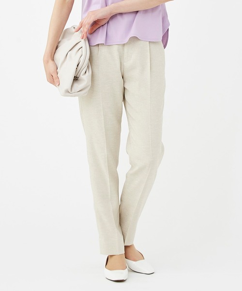 KASHIYAMA（カシヤマ）の「リネンライクポリストレッチ1タックテーパードパンツ（その他パンツ・レディース・サックスブルー/ナチュラル/ホワイト・マルチサイズ）」の2枚目の写真