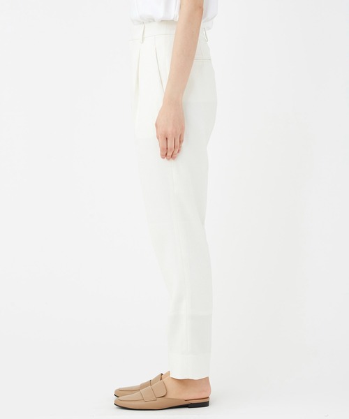 KASHIYAMA（カシヤマ）の「リネンライクポリストレッチ1タックテーパードパンツ（その他パンツ・レディース・サックスブルー/ナチュラル/ホワイト・マルチサイズ）」の14枚目の写真
