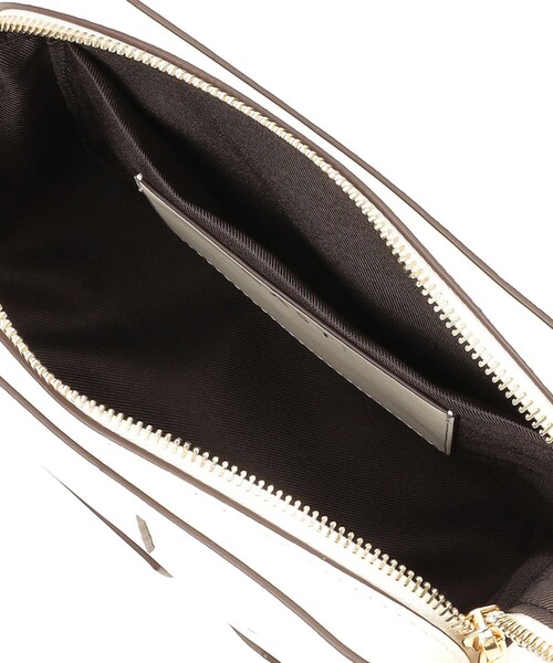 CAST:（キャストコロン）の「スターモチーフボックスポシェット（ショルダーバッグ・レディース・ブラック/ベージュ/オフホワイト/シルバー・FREE）」の12枚目の写真