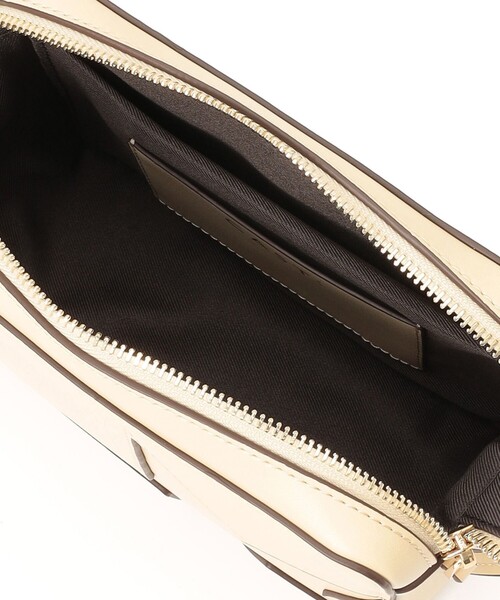 CAST:（キャストコロン）の「スターモチーフボックスポシェット（ショルダーバッグ・レディース・ブラック/ベージュ/オフホワイト/シルバー・FREE）」の14枚目の写真