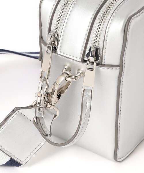 CAST:（キャストコロン）の「スターモチーフボックスポシェット（ショルダーバッグ・レディース・ブラック/ベージュ/オフホワイト/シルバー・FREE）」の17枚目の写真