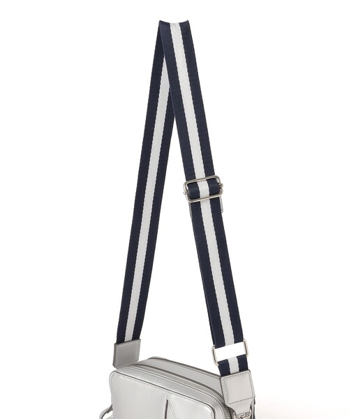 CAST:（キャストコロン）の「スターモチーフボックスポシェット（ショルダーバッグ・レディース・ブラック/ベージュ/オフホワイト/シルバー・FREE）」の18枚目の写真