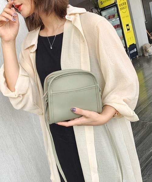 yuue' ( wear )（ユーイ）の「シンプル ショルダーバッグ（ショルダーバッグ・レディース・ホワイト/ブラック/イエロー/ライトグリーン・FREE）」の10枚目の写真