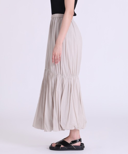 INED CLARO（イネドクラロ）の「ギャザーロングスカート【セットアップ対応】（スカート・レディース・ブラック/サンドグレー・フリー）」の6枚目の写真