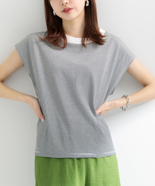 ITEMS URBANRESEARCH（アイテムズ アーバンリサーチ）の「クルーネックボーダーノースリーブTシャツ（Tシャツ/カットソー・レディース・ホワイト系その他/ブラック系その他/グリーン系その他・FREE）」の2枚目の写真