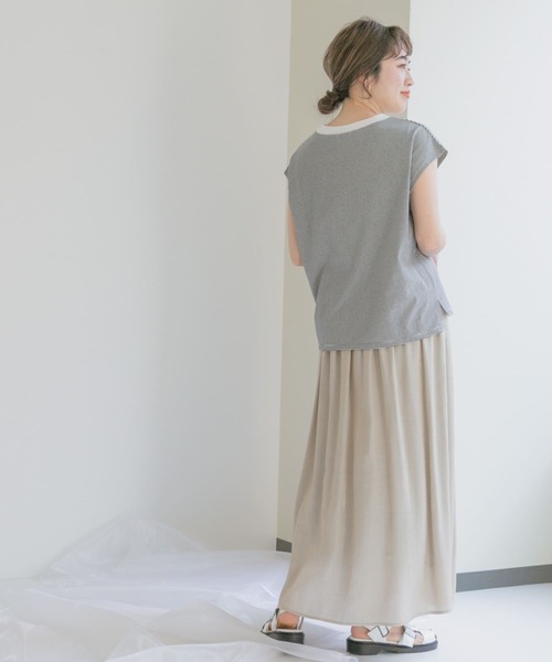 ITEMS URBANRESEARCH（アイテムズ アーバンリサーチ）の「クルーネックボーダーノースリーブTシャツ（Tシャツ/カットソー・レディース・ホワイト系その他/ブラック系その他/グリーン系その他・FREE）」の22枚目の写真