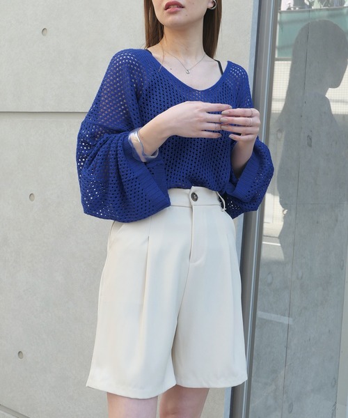 CORNERS(コーナーズ)の「フィッシュネット編みVネックニット(ニット/セーター・レディース・ブラック/オレンジ/ブルー/アイボリー・M)」の19枚目の写真