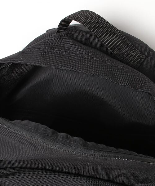Manhattan Portage（マンハッタンポーテージ）の「Manhattan Portage/マンハッタンポーテージ バックパック Big Apple Backpack JR 2 MP1210JR2（バックパック/リュック・メンズ・ブラック・FREE）」の4枚目の写真