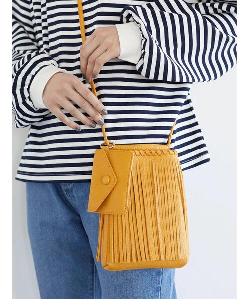 cache cache（カシュ カシュ）の「・cache cache フリンジショルダー（ショルダーバッグ・レディース・ブラック/グレー/レッド/イエロー/アイボリー・FREE）」の19枚目の写真