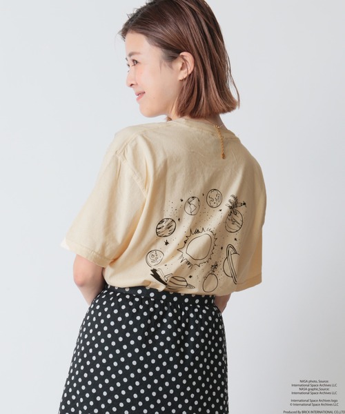 U by SPICK&SPAN(ユーバイスピックアンドスパン)の「【NASA/ナサ】SPACE STATION Tee(Tシャツ/カットソー・レディース・ブラック系その他/ナチュラル・FREE)」の4枚目の写真