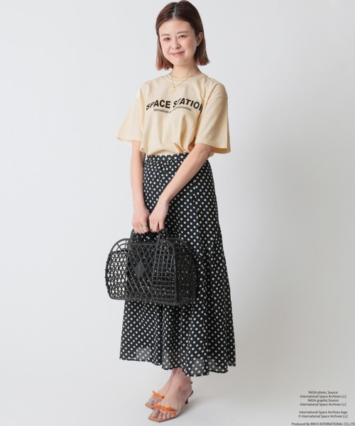 U by SPICK&SPAN(ユーバイスピックアンドスパン)の「【NASA/ナサ】SPACE STATION Tee(Tシャツ/カットソー・レディース・ブラック系その他/ナチュラル・FREE)」の15枚目の写真