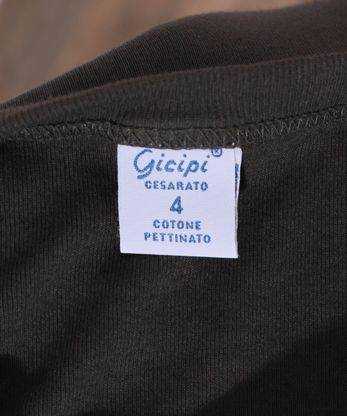 gicipi(ジチピ)の「【gicipi/ジチピ 】SALMONE(Tシャツ/カットソー・メンズ・ブラック/ホワイト/チャコールグレー・4/5)」の8枚目の写真