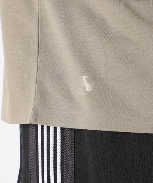 DESCENTE PAUSE（デサントポーズ）の「【DESCENTE PAUSE】別注 ゼロシーム ハーフスリーブTシャツ（Tシャツ/カットソー・メンズ・ブラック/ベージュ/ネイビー/ブルー・MEDIUM/LARGE/X-LARGE）」の13枚目の写真