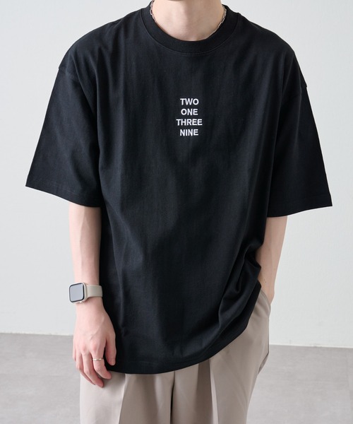 COLONY 2139（コロニートゥーワンスリーナイン）の「前後刺繍BIGシルエットTシャツ / 両面刺繍ルーズシルエットTee（Tシャツ/カットソー・メンズ・ホワイト/ブラック/グレイッシュベージュ・MEDIUM/LARGE）」の2枚目の写真