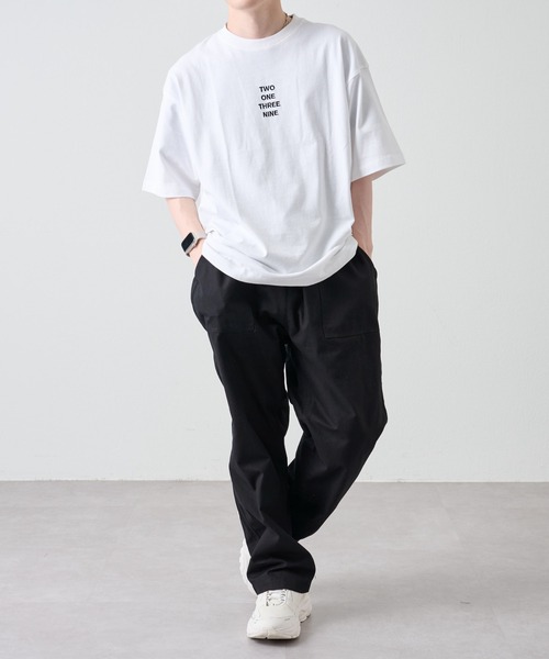 COLONY 2139（コロニートゥーワンスリーナイン）の「前後刺繍BIGシルエットTシャツ / 両面刺繍ルーズシルエットTee（Tシャツ/カットソー・メンズ・ホワイト/ブラック/グレイッシュベージュ・MEDIUM/LARGE）」の10枚目の写真