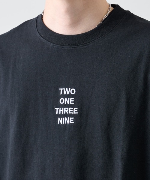 COLONY 2139（コロニートゥーワンスリーナイン）の「前後刺繍BIGシルエットTシャツ / 両面刺繍ルーズシルエットTee（Tシャツ/カットソー・メンズ・ホワイト/ブラック/グレイッシュベージュ・MEDIUM/LARGE）」の6枚目の写真