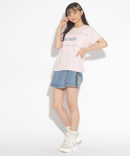 PINK-latte（ピンクラテ）の「◆【コットン100％】3DロゴししゅうTシャツ（Tシャツ/カットソー・キッズ・ブルー/オフホワイト/ベビーピンク/チャコールグレー・14/15 /16）」の11枚目の写真