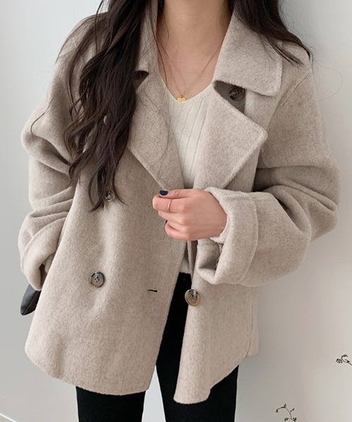 toteme ショートコート　ベージュ toteme ショートコート ベージュ