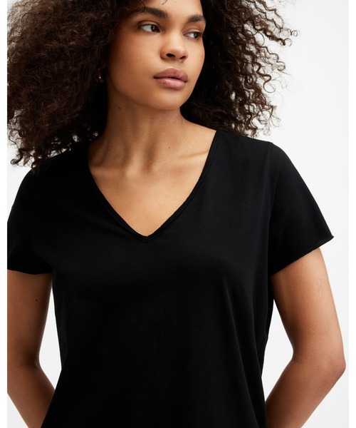 ALLSAINTS（オールセインツ）の「EMELYN TONIC T-SHIRT | EMELYN トニック Tシャツ（Tシャツ/カットソー・レディース・ブラック・M/L/S/XS）」の6枚目の写真