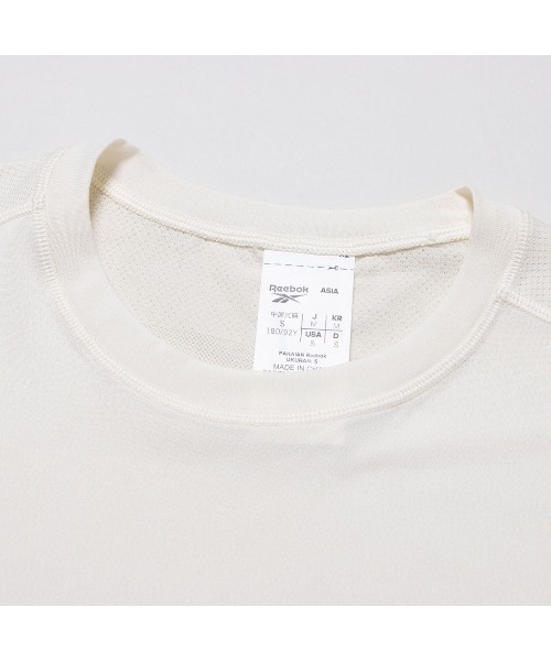 Reebok(リーボック)の「レズミルズR Myoknit Tシャツ / Les MillsR Myoknit T-Shirt(Tシャツ/カットソー・メンズ・ホワイト・X-LARGE/XXX-LARGE/MEDIUM/X-SMALL)」の3枚目の写真