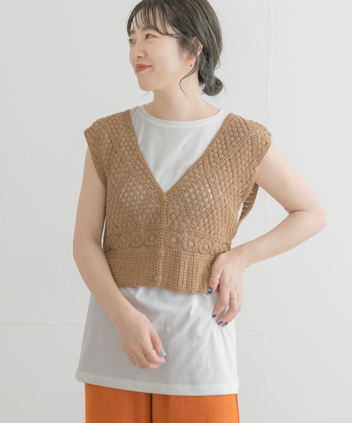 ITEMS URBANRESEARCH(アイテムズ アーバンリサーチ)の「ニットベストセットTシャツ(Tシャツ/カットソー・レディース・オレンジ/ブラック/オフホワイト・FREE)」の8枚目の写真