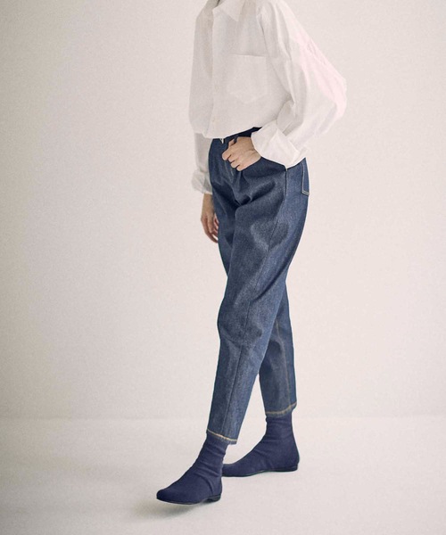 SEA（シー）の「藍染 セルヴィッチ ワサビデニム（デニムパンツ・レディース・ネイビー・1/0）」の4枚目の写真