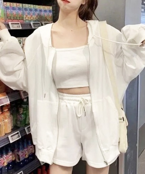 PRIVATE BEACH(プライベートビーチ)の「3点セットルームウェア BIGシルエットパーカー&キャミソール&ショートパンツ(ルームウェア/パジャマ・レディース・ネイビー/ホワイト/ブラック/グレー・MEDIUM/LARGE/X-LARGE)」の21枚目の写真