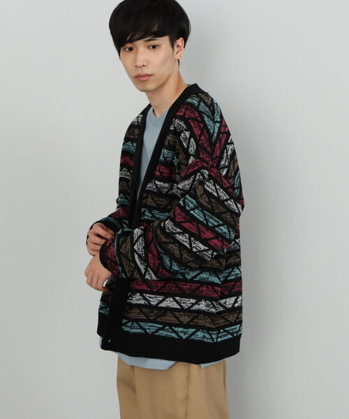 BEAMS HEART（ビームスハート）の「BEAMS HEART / アソート レトロ ビッグ カーディガン（カーディガン/ボレロ・メンズ・ベージュ/ネイビー/ブラック系その他/ブラック系その他2・SMALL/MEDIUM/LARGE）」の17枚目の写真