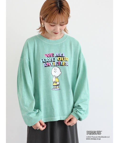 PEANUTS(ピーナッツ)の「PEANUTSピグメントロングT(Tシャツ/カットソー・レディース・グリーン/イエロー/ホワイト・FREE)」の2枚目の写真