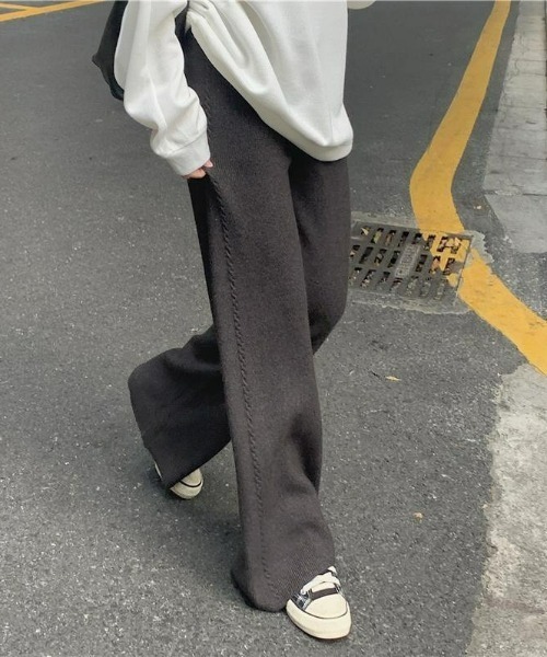 LAC-VERT（ラック・ヴェール）の「ラインニットパンツ（その他パンツ・レディース・ベージュ/ライトグレー/グレー/ブラック/ライトベージュ・FREE）」の3枚目の写真