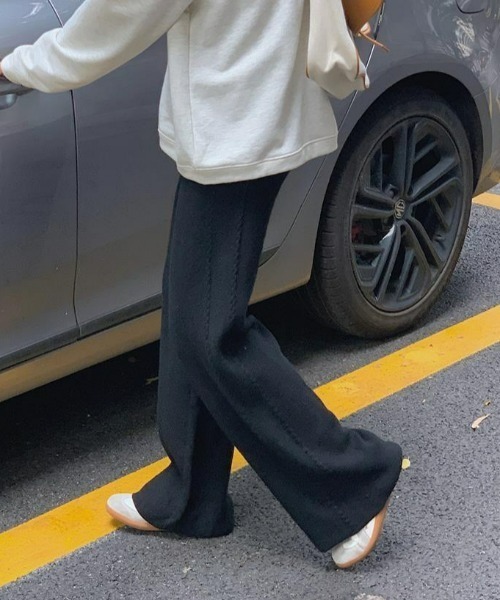 LAC-VERT（ラック・ヴェール）の「ラインニットパンツ（その他パンツ・レディース・ベージュ/ライトグレー/グレー/ブラック/ライトベージュ・FREE）」の2枚目の写真