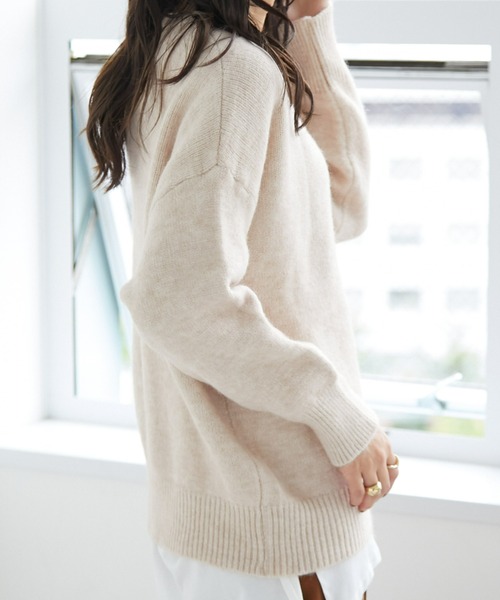 ECRIRE（エクリール）の「ドロップショルダーニット（ニット/セーター・レディース・アイボリー/カーキ/ベージュ/グリーン/サックスブルー・M）」の8枚目の写真