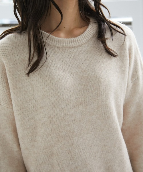 ECRIRE（エクリール）の「ドロップショルダーニット（ニット/セーター・レディース・アイボリー/カーキ/ベージュ/グリーン/サックスブルー・M）」の9枚目の写真