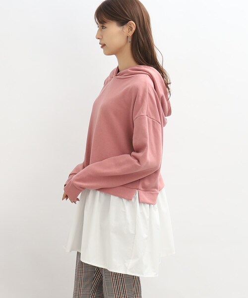 SHOO・LA・RUE（シューラルー）の「◆裏毛フードドッキングチュニック（チュニック・レディース・ブラック/ライトベージュ/ピンク系・00）」の5枚目の写真