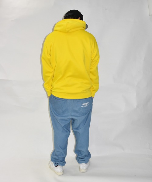 DOUBLE STEAL（ダブルスティール）の「Global DOUBZ LOGO 裏起毛パーカー（パーカー・メンズ・ブラック/トップグレー/イエロー・MEDIUM/LARGE/X-LARGE）」の14枚目の写真