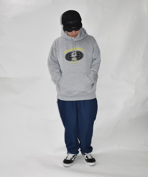 DOUBLE STEAL（ダブルスティール）の「Global DOUBZ LOGO 裏起毛パーカー（パーカー・メンズ・ブラック/トップグレー/イエロー・MEDIUM/LARGE/X-LARGE）」の16枚目の写真