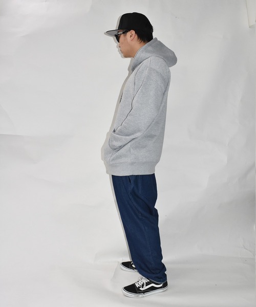 DOUBLE STEAL（ダブルスティール）の「Global DOUBZ LOGO 裏起毛パーカー（パーカー・メンズ・ブラック/トップグレー/イエロー・MEDIUM/LARGE/X-LARGE）」の17枚目の写真