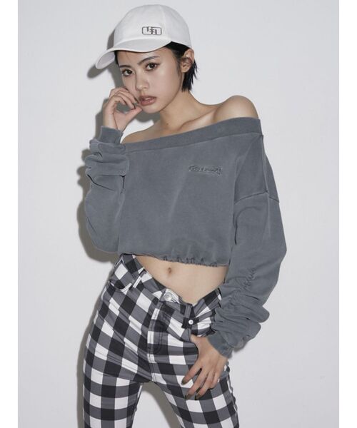 GYDA（ジェイダ）の「アームギャザーピグメントオフショル ショートスウェットトップス（Tシャツ/カットソー・レディース・アイボリー/チャコールグレー/オレンジ系その他3・FREE）」の3枚目の写真